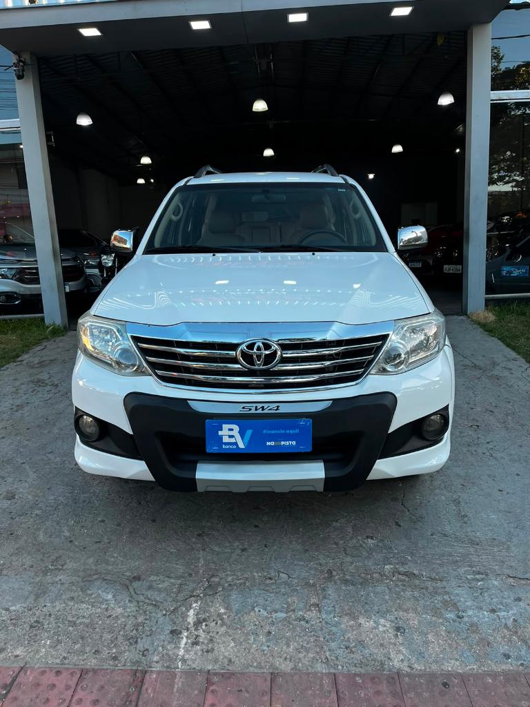 Toyota Hilux 2014