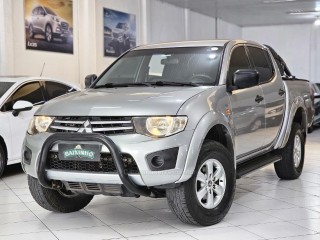 Foto do veículo Mitsubishi L200 Triton Hls 2.4 Flex 16v Cd Mec.