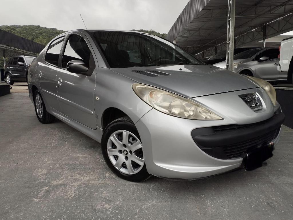 Peugeot 207 207 Sedan Passion XR 1.4 Flex 8V 4p 2009