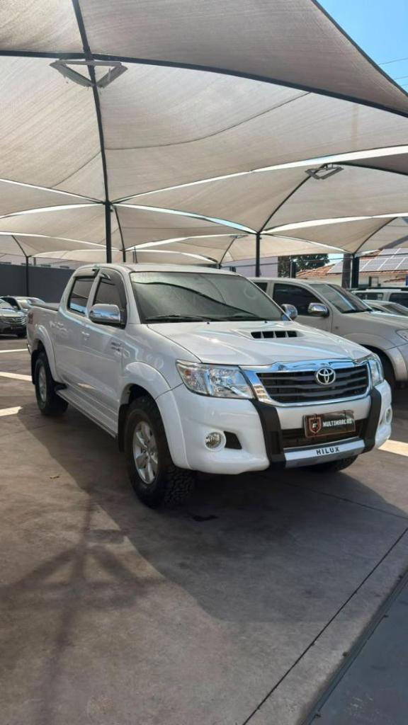 Toyota Hilux 3.0 SRV TOP 4X4 CD 16V TURBO INTERCOOLER DIESEL 4P AUTOMÁTICO 2012
