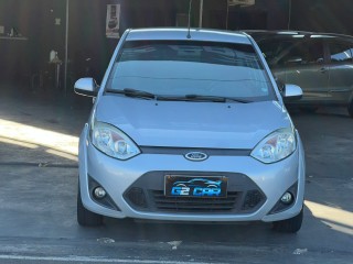 Foto do veículo Ford Fiesta 1.6 16v Tivct Sedan Se
