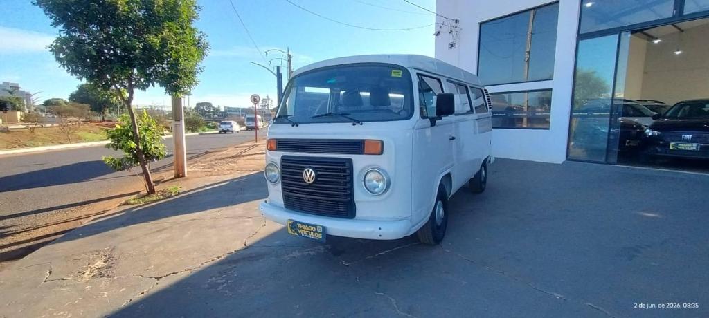 Volkswagen Kombi Kombi Lotação 1.4 Mi Total Flex 8V 2013