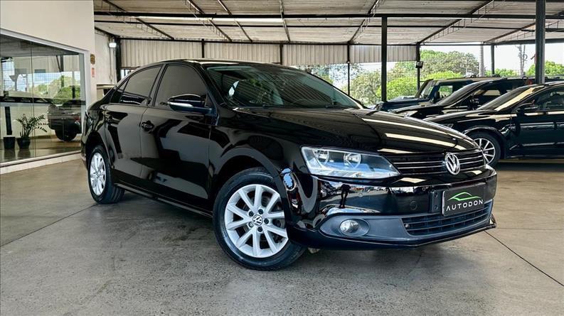 Volkswagen Jetta COMFORTLINE 2.0 8V FLEX 2012