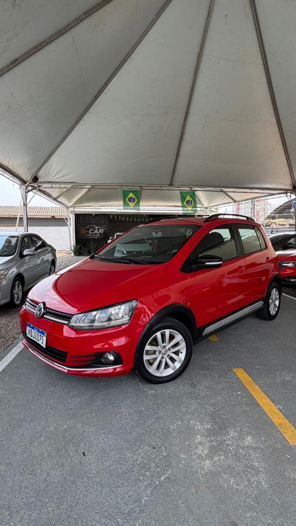 Volkswagen Fox 1.0 MPI TRACK 12V FLEX 4P MANUAL 2016