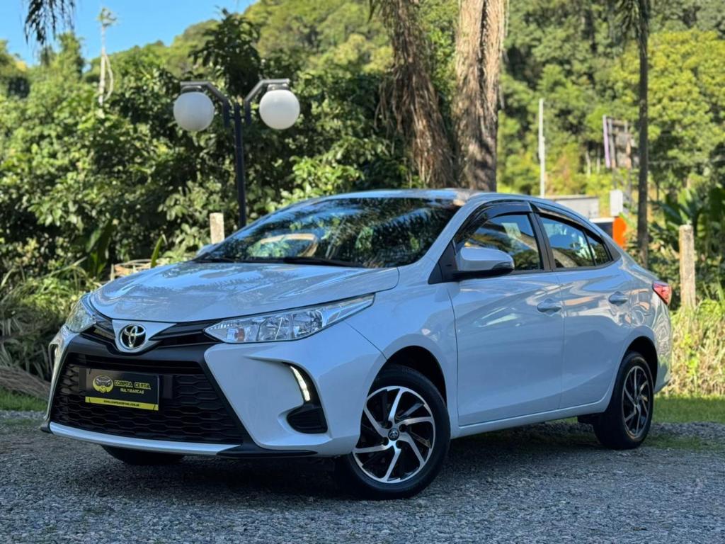 Toyota Yaris YARIS XL Sedan 1.5 Flex 16V 4p Aut. 2024