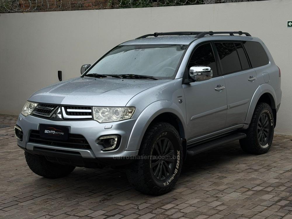 Mitsubishi Pajero HPE 4X4 AT 3.5 V6 FLEX 2016