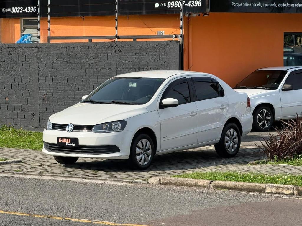 Volkswagen Voyage 1.0 Tec Total Flex 2014