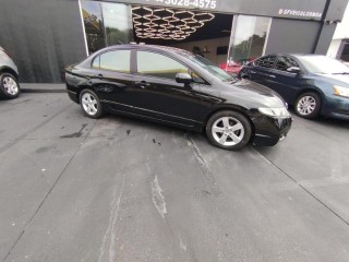 Foto do veículo Honda Civic Sed. Lxl/lxl Se 1.8 Flex 16v Aut.
