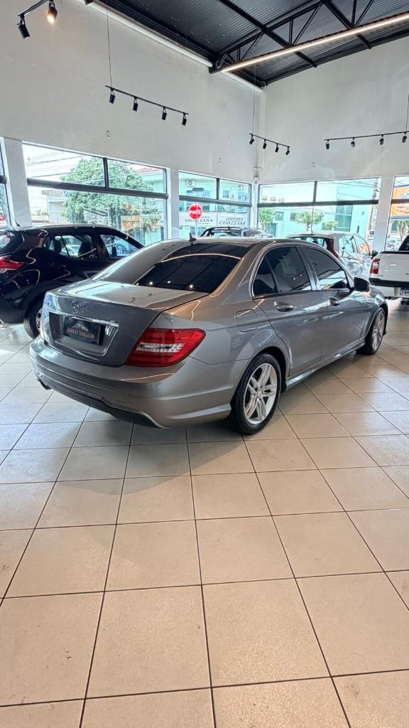 Mercedes-Benz C 180 C-180 CGI Classic 1.8 16V 156cv Aut. 2013