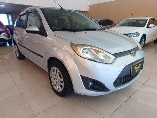 Foto do veículo Ford Fiesta 1.0 Rocam Flex S