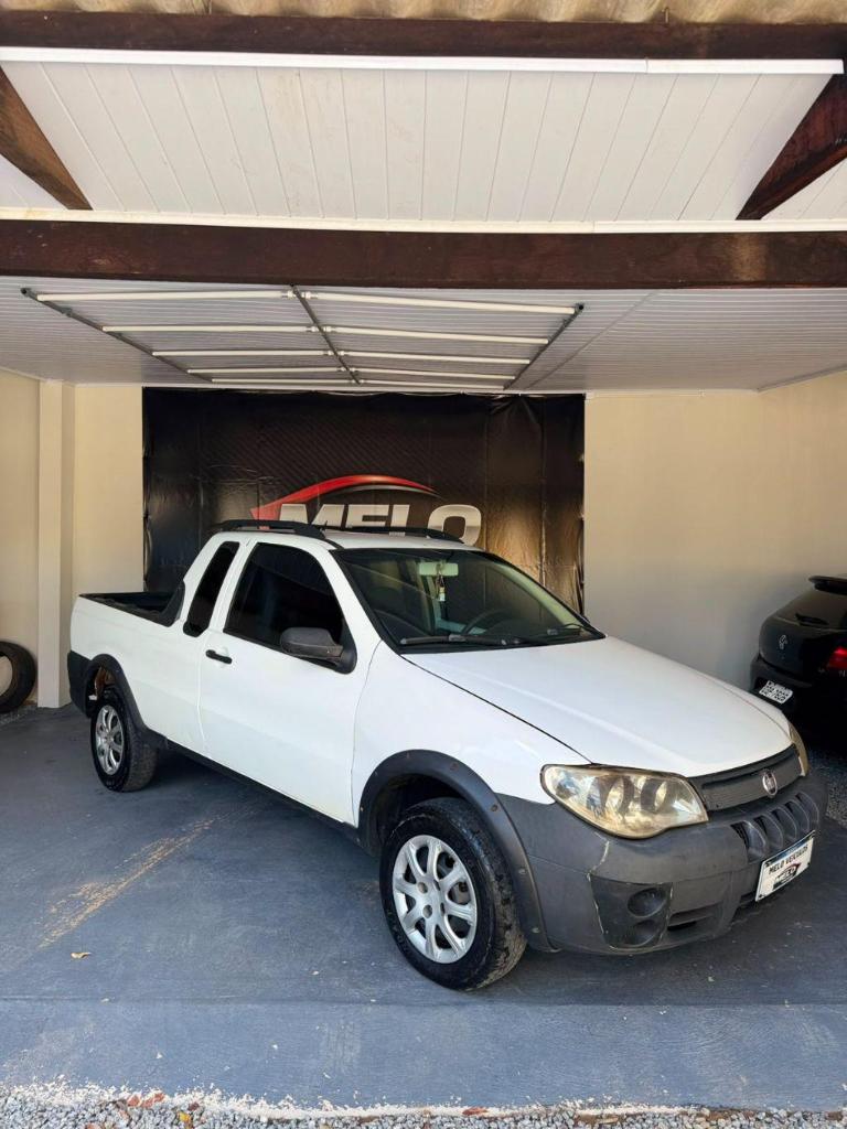 Fiat Strada 2012