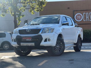 Foto do veículo Toyota Hilux 3.0 Srv Top 4x4 Cd 16v Turbo Intercooler 4p Automático