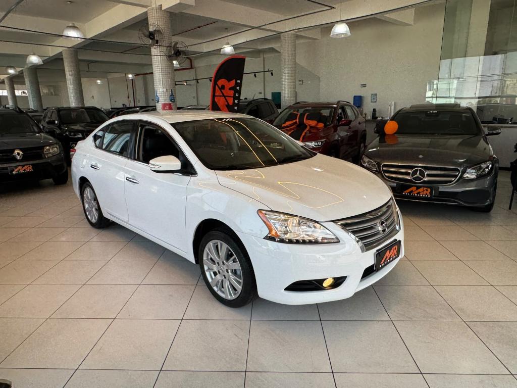 Nissan Sentra 2.0 16V CVT 2015