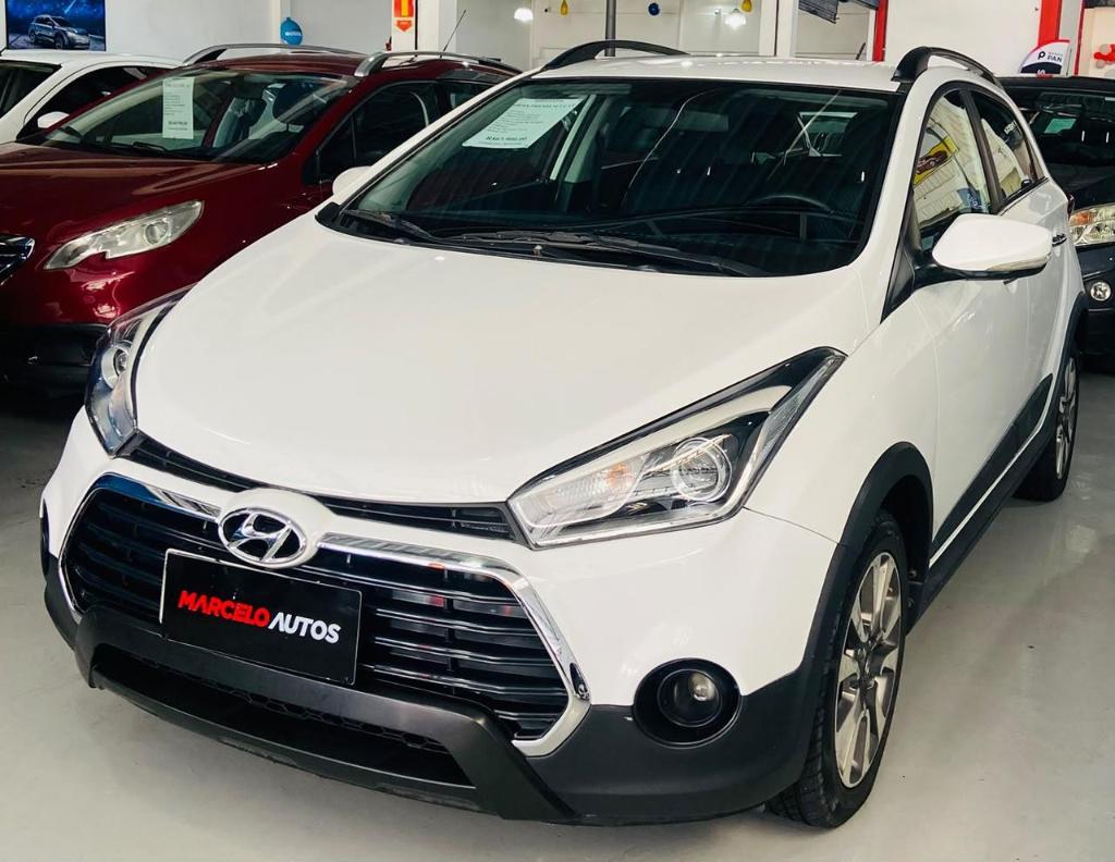 Hyundai Hb20X 1.6 16V PREMIUM FLEX 4P AUTOMÁTICO 2016