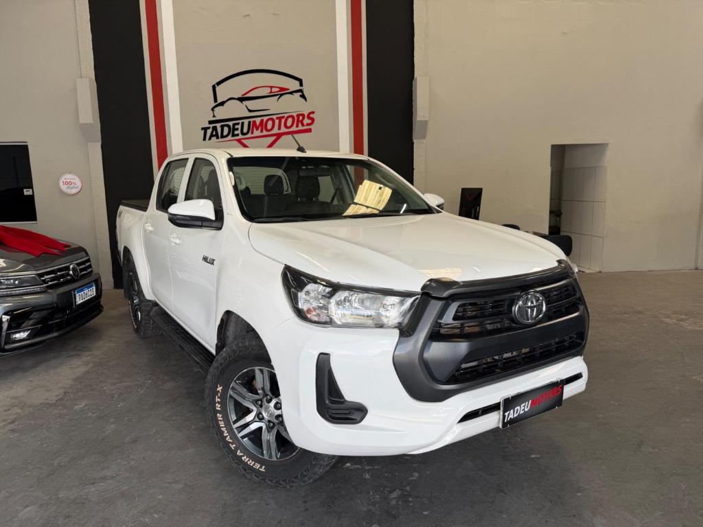 Toyota Hilux HILUX CD 4X4 2.8 DIESEL MEC. 2021