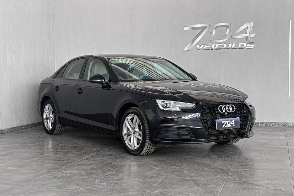 Audi A4 2.0 TFSI GASOLINA AVANT PRESTIGE PLUS S TRONIC 2019