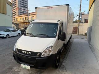 Foto do veículo Iveco Daily 3.0 35s14 Cd - 3750