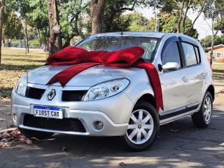 Foto do veículo Renault Sandero 1.6 16v Hi-flex Privilege