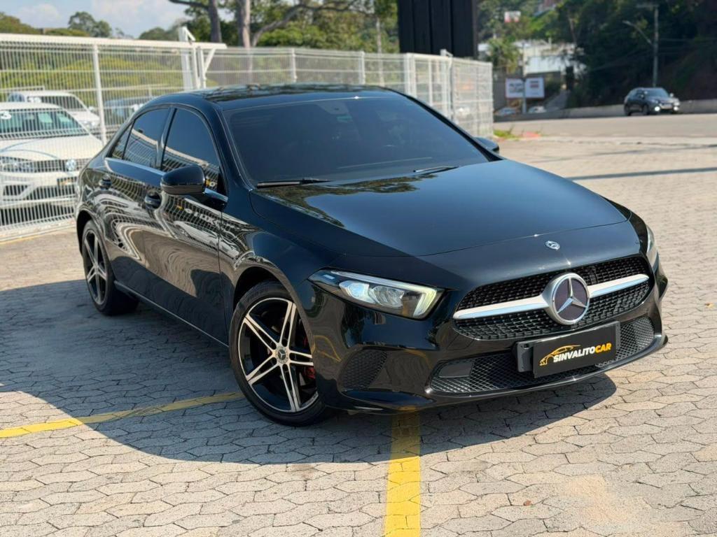 Mercedes A-class 1.3 Turbo A 200 Sedan Style Dct