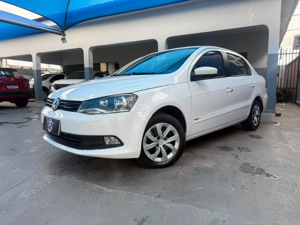 Volkswagen Voyage 1.6 Vht Total Flex City 2013