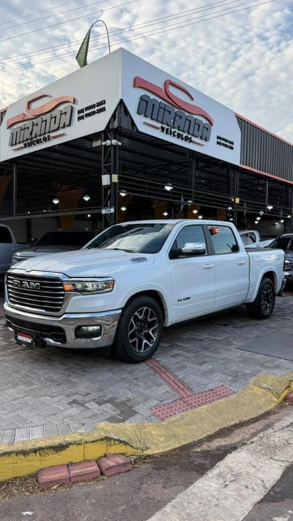 Ram 1500 1500 3.0 Cd Laramie Auto 4wd 2025