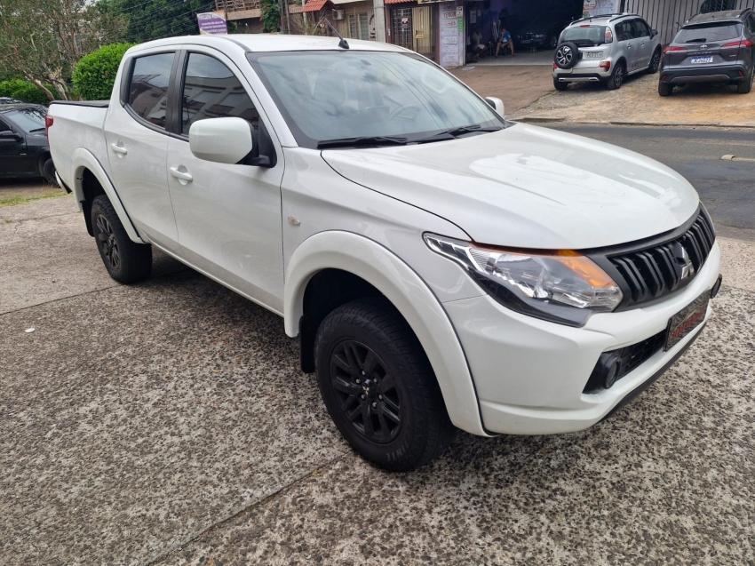 Mitsubishi L200 OTHERS 2022