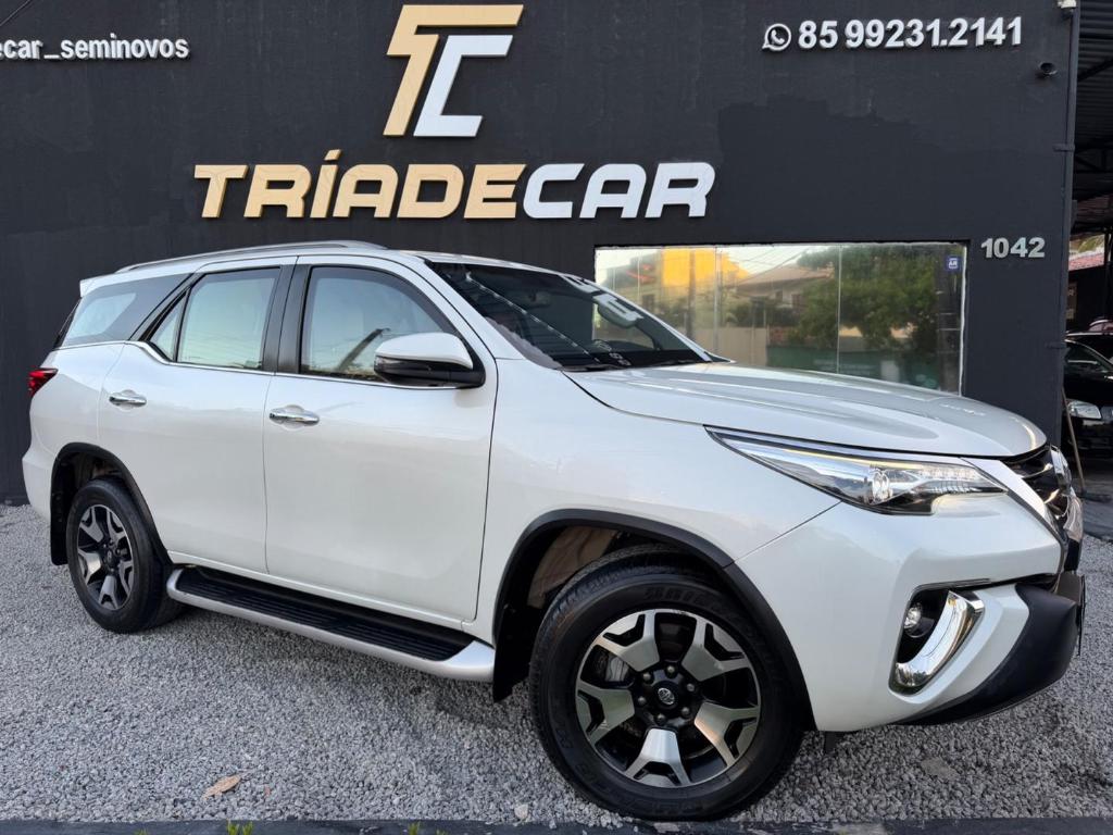 Toyota Hilux Sw4 Hilux SW4 SRX Diamo. 4x4 2.8 TB Die Aut. 2020