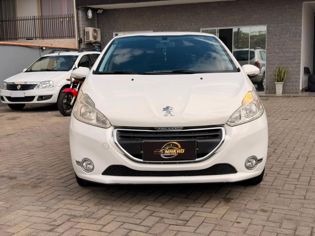 Peugeot 208 1.5 8v Flex Active Pack
