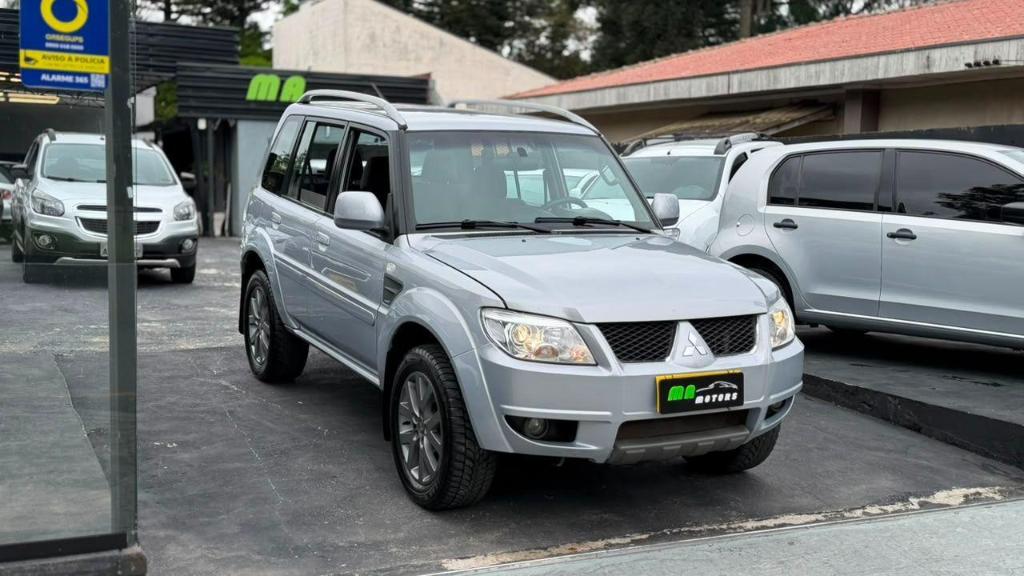 Mitsubishi Pajero Tr4 2.0 16v Flex 2013