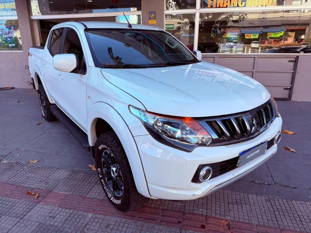 Mitsubishi L200 L200 TRITON SPORT GLS 2.4 CD DIESEL AUT. 2022