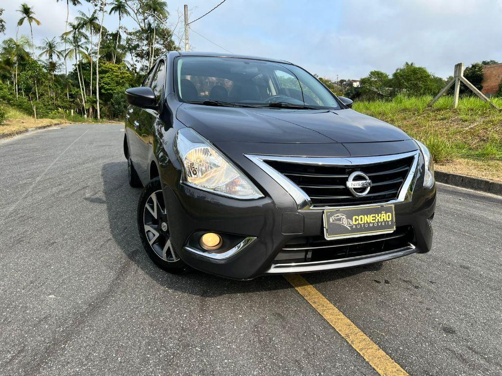 Nissan Versa