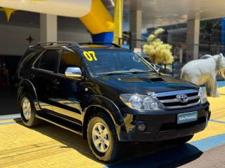 Foto do veículo Toyota Hilux 3.0 Tdi 4wd Cd Srv Auto