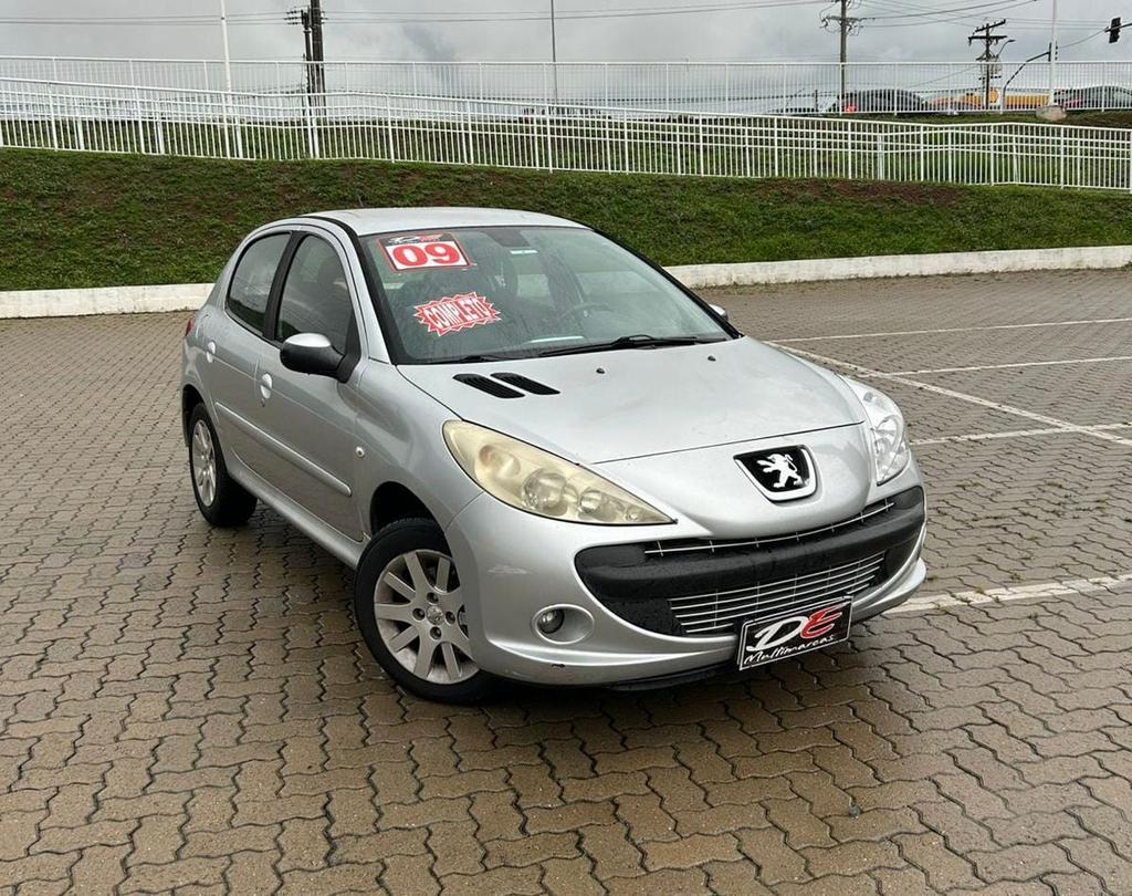 Peugeot 207 207 XR Sport 1.4 Flex 8V 5p 2010