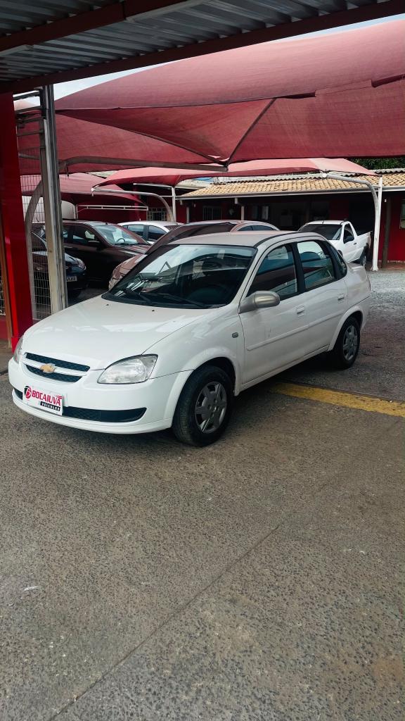 Chevrolet Classic LS C/AR 1.0 VHC-E 8V FLEXPOWER 2012