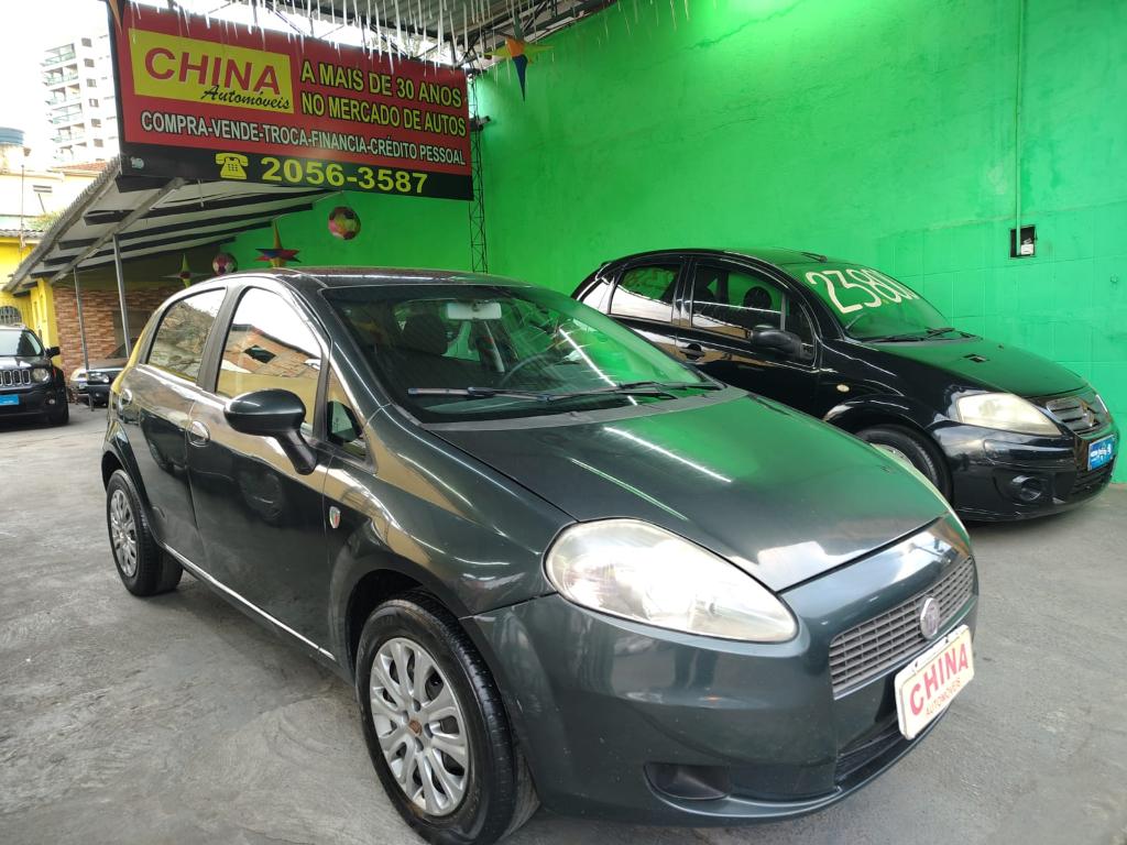 Fiat Punto 1.4 ATTRACTIVE 8V FLEX 4P MANUAL 2012