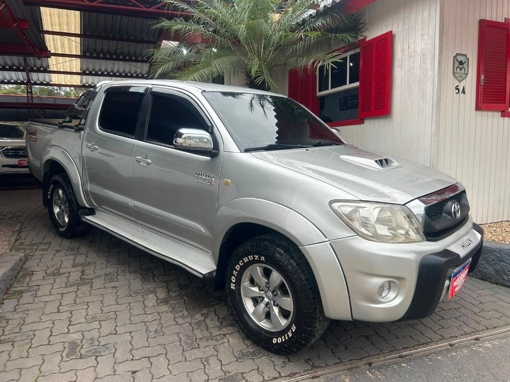 Toyota Hilux CD SRV 4X2 3.0 2011