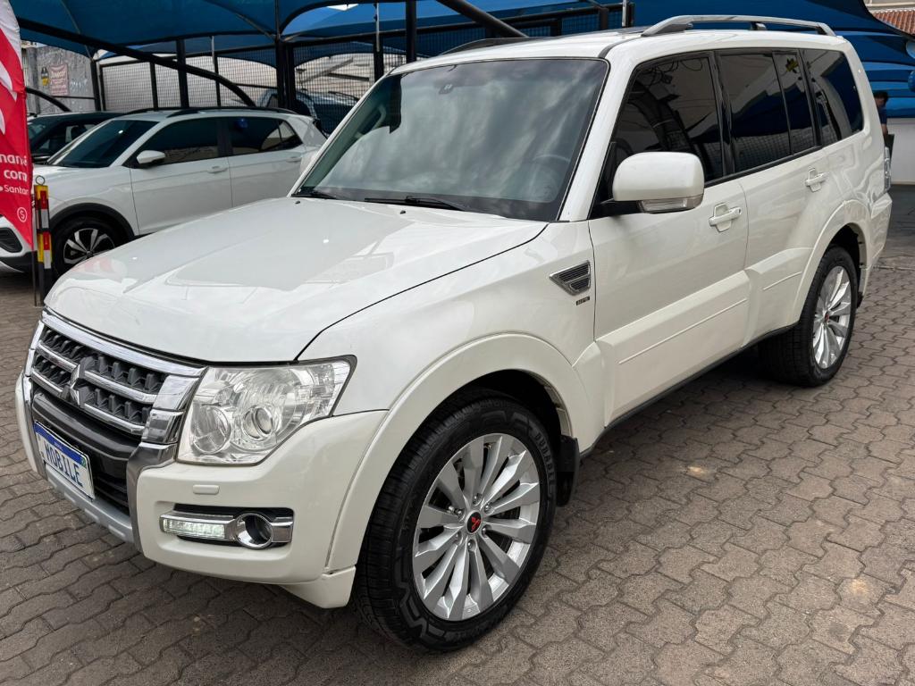 Mitsubishi Pajero Pajero HPE Full 3.2 4x4 T.I.Dies. 5p Aut 2016