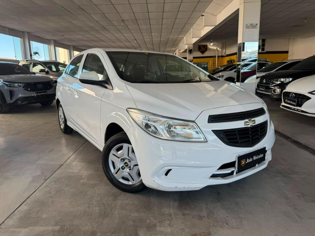 Chevrolet Onix ONIX HATCH Joy 1.0 8V Flex 5p Mec. 2017