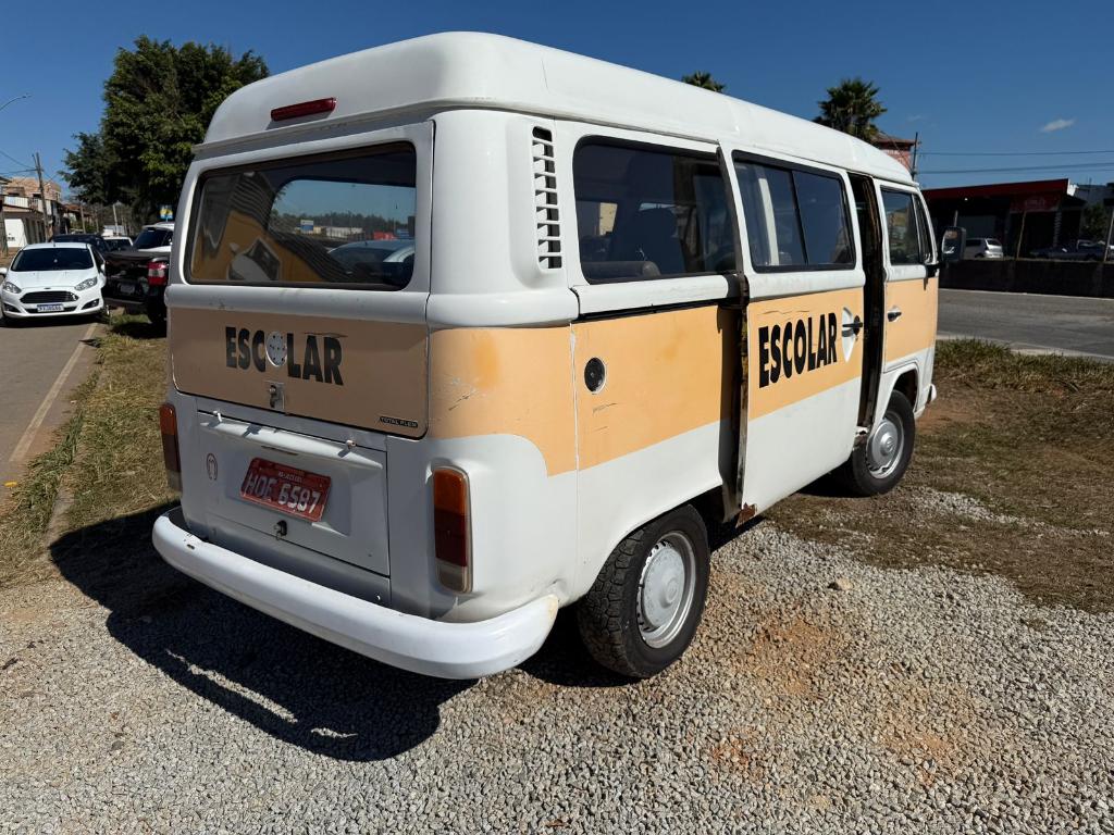 Volkswagen Kombi ESCOLAR/50 ANOS 1.4 MI TOTAL FLEX 2011