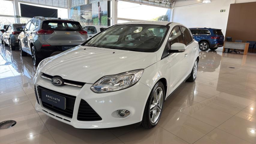 Ford Focus 2.0 Se 16v4p Powershift 2015