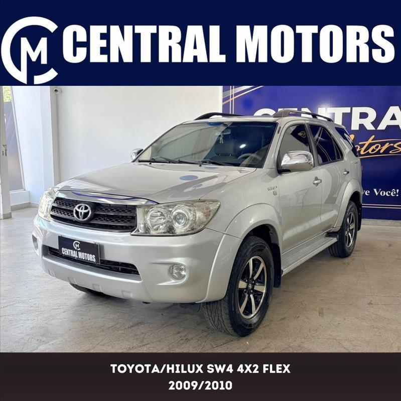 Toyota Hilux 2.7 SR 4X2 CD 16V FLEX 4P AUTOMÁTICO 2010