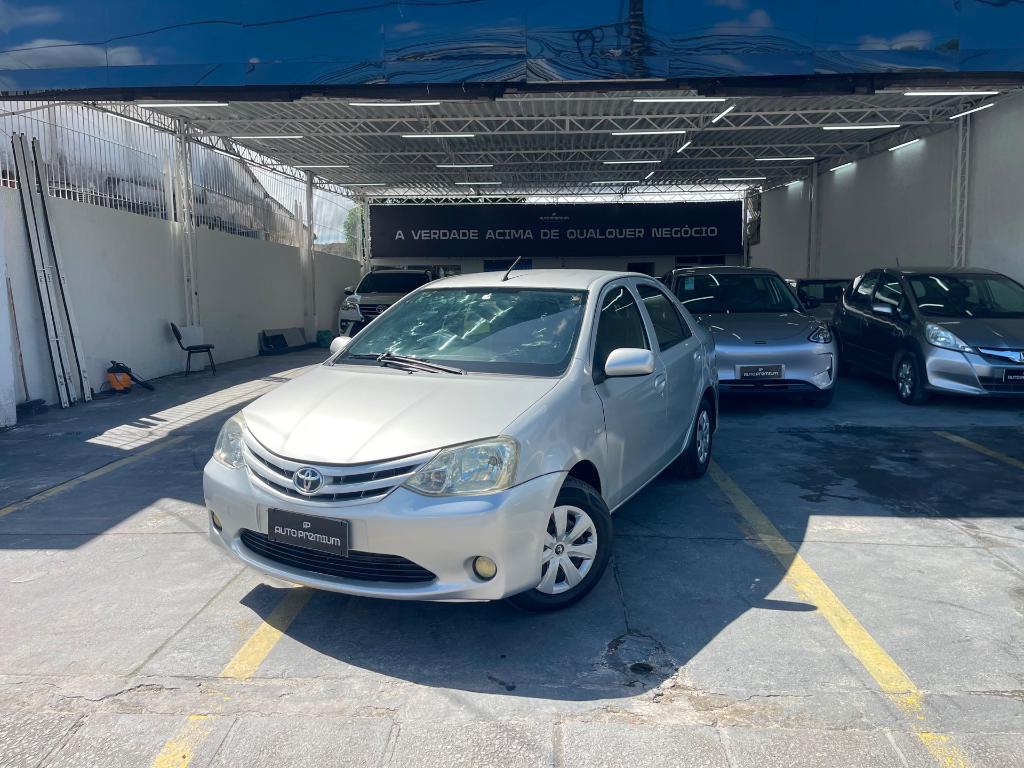 Toyota Etios 2013