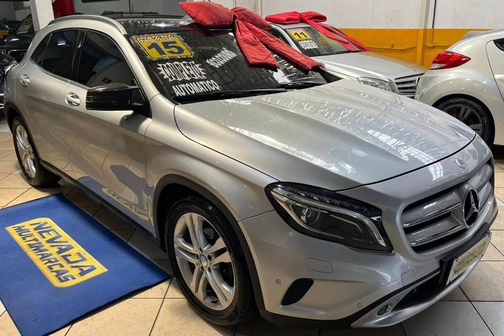 Mercedes -benz Gla 200 Advance