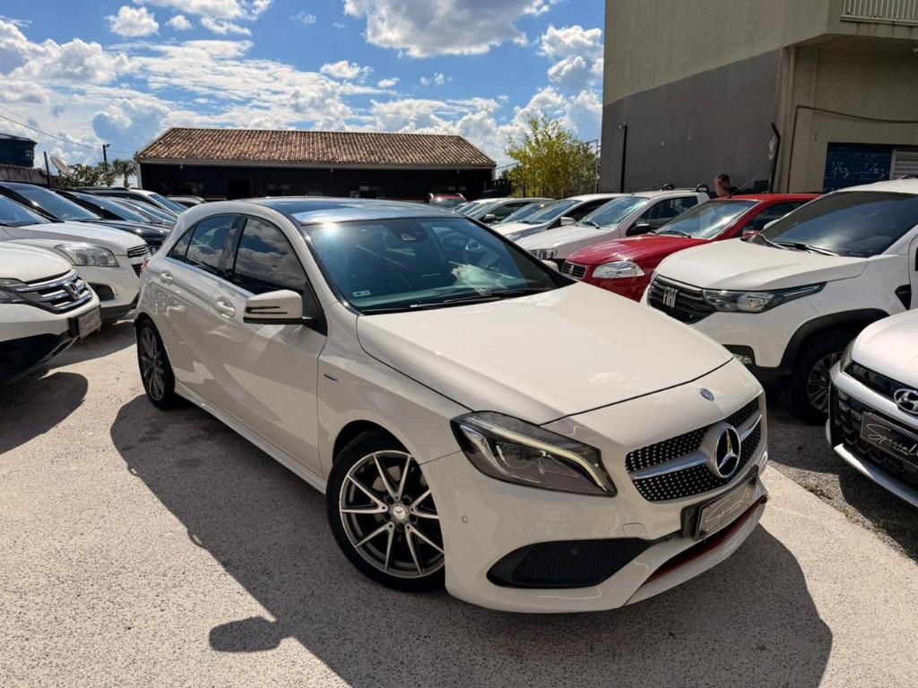 Mercedes-Benz A 250 2.0 2016