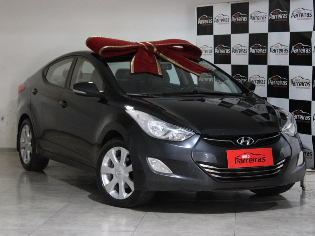 Hyundai Elantra GLS 1.8 16V 2013
