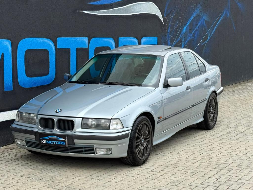 Bmw Series 3 325i Auto - Automática