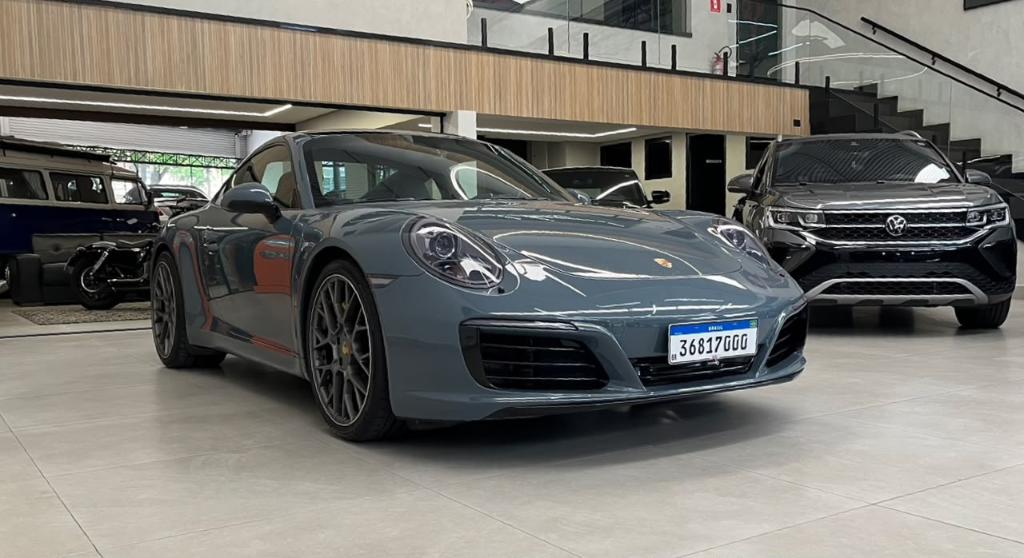 Porsche 911 CARRERA 4 COUPE 3.0 2018