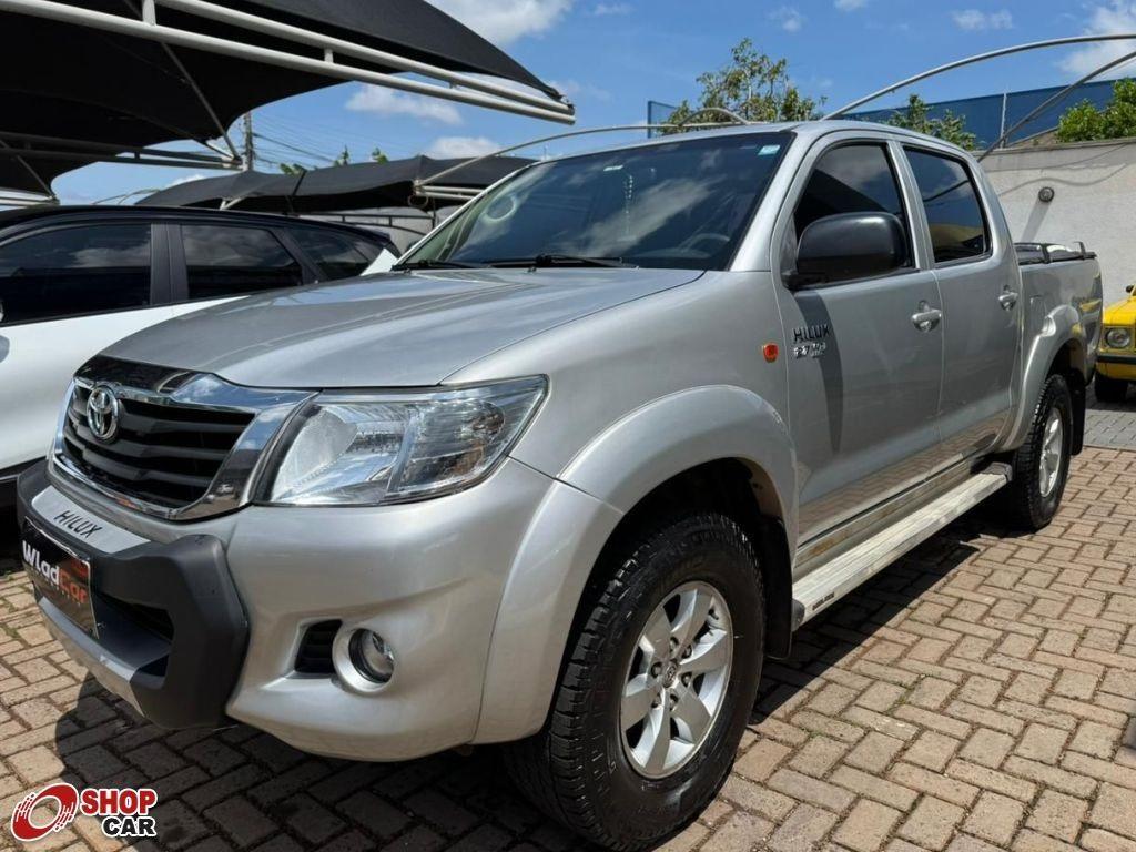 Toyota Hilux 2014