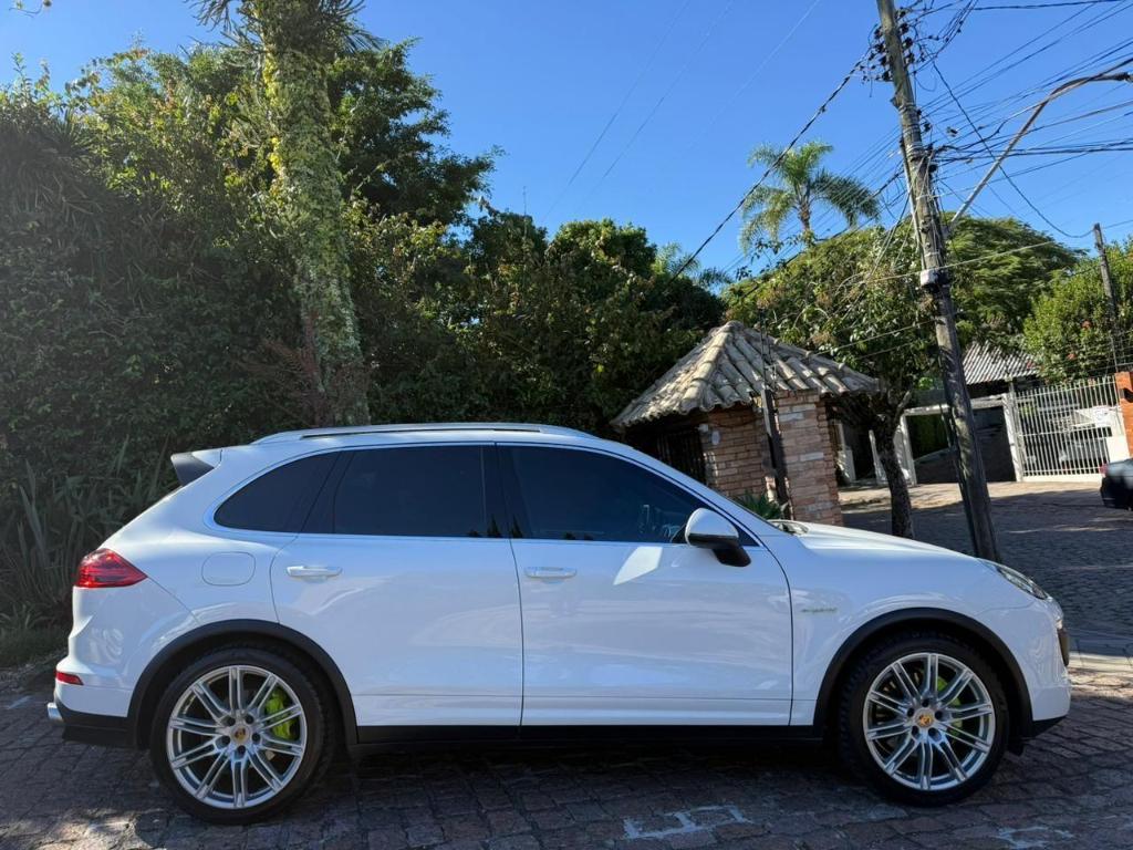 Porsche Cayenne 3.0 V6 E-HYBRID AWD TIPTRONIC S 2017