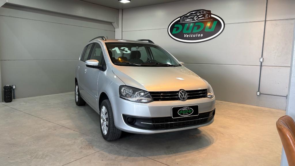 Volkswagen Spacefox SPACEFOX 1.6/ 1.6 Trend Total Flex 8V 5p 2013